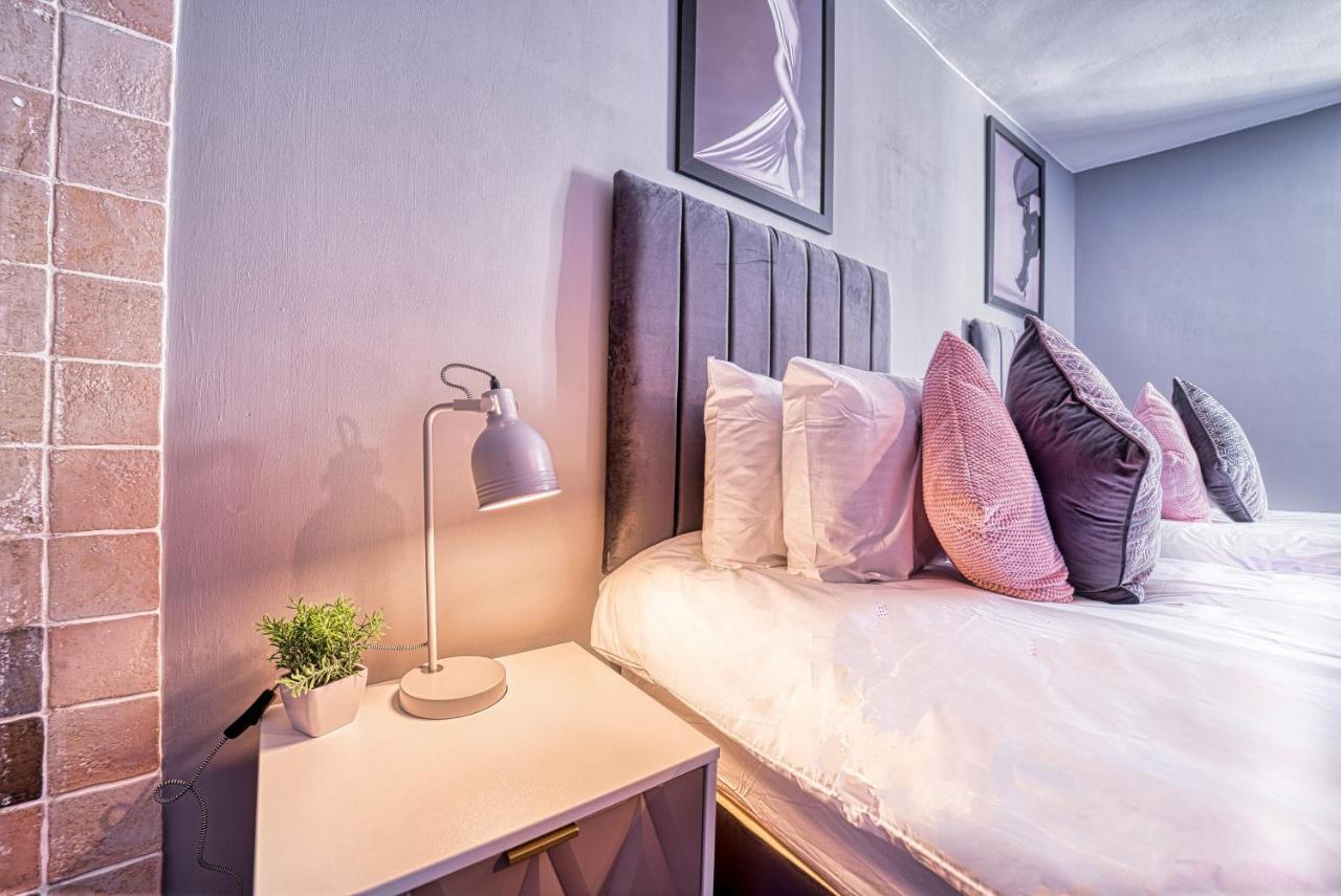 The Stylish Gem Of Bath - Football Table - Sleeps 10 Kültér fotó