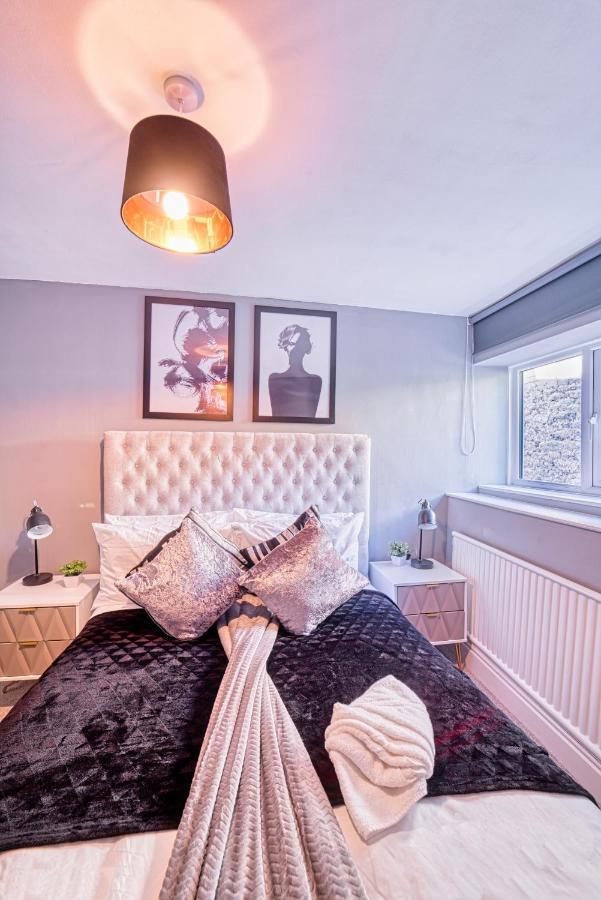 The Stylish Gem Of Bath - Football Table - Sleeps 10 Kültér fotó